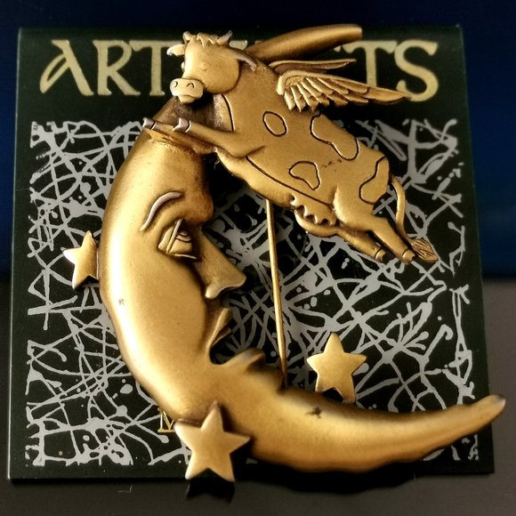 Vintage JJ Jonette -The Cow Jumped Over The Moon Brooch Pin - Picture 1 of 3